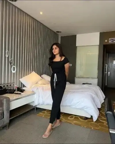 Tumsar Call Girl Service